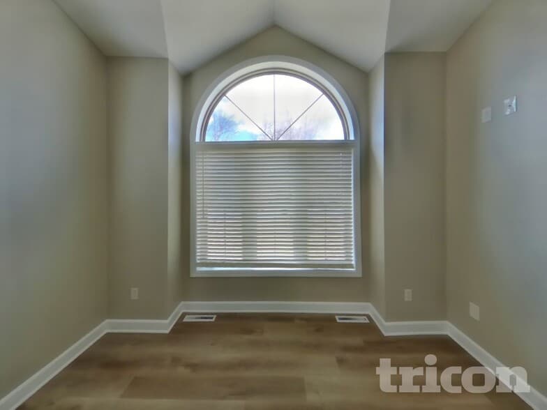 Building Photo - 1300 Bluebill Blvd