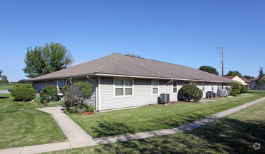 Building Photo - StoneyBrook