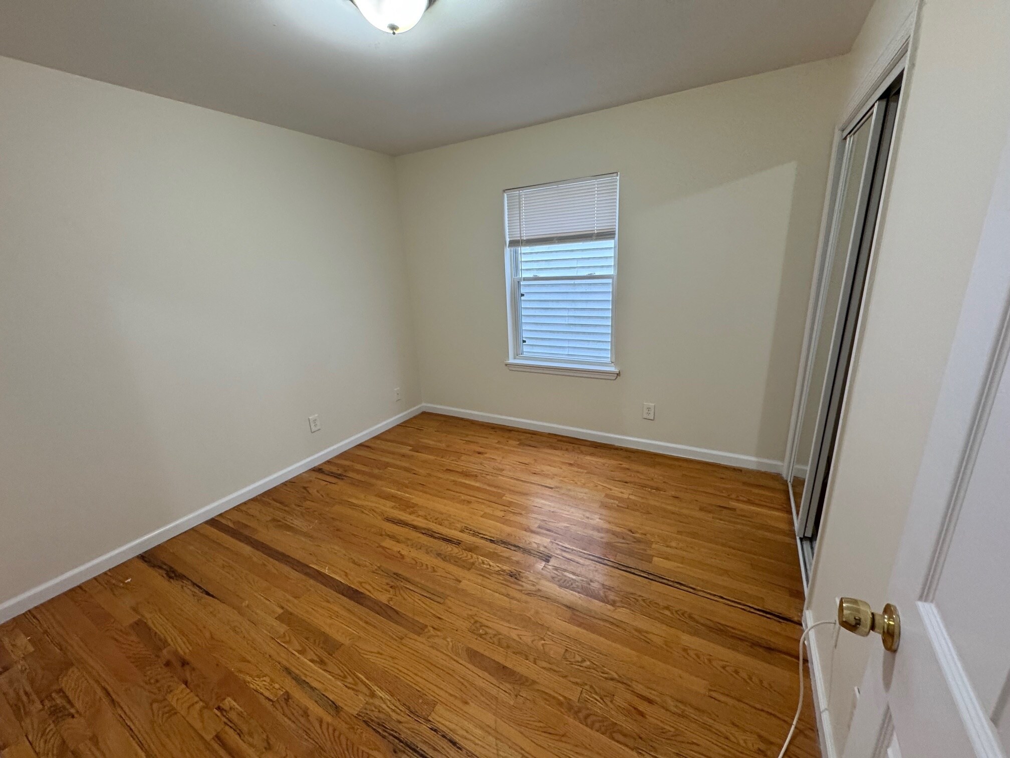 Building Photo - 31 Emory St