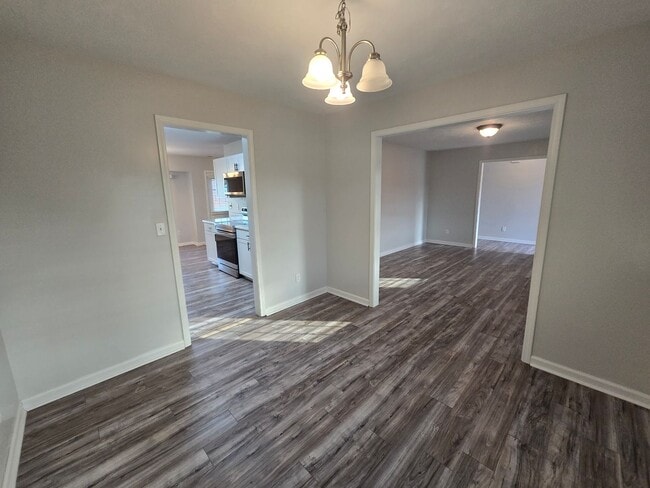 Building Photo - 1091 Pleasant Oak Dr