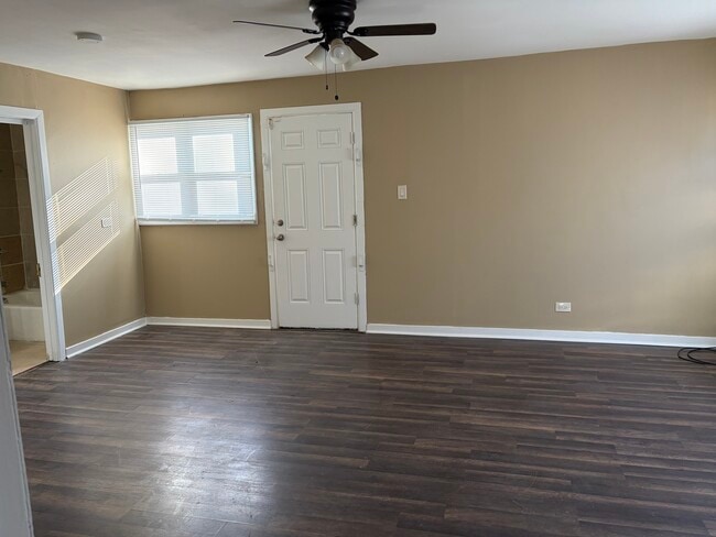 Building Photo - 16130 Justine St