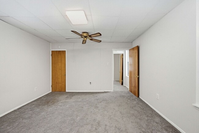 Building Photo - NORWOOD- Cute 2 bedroom 1.5 baths with fenced yard