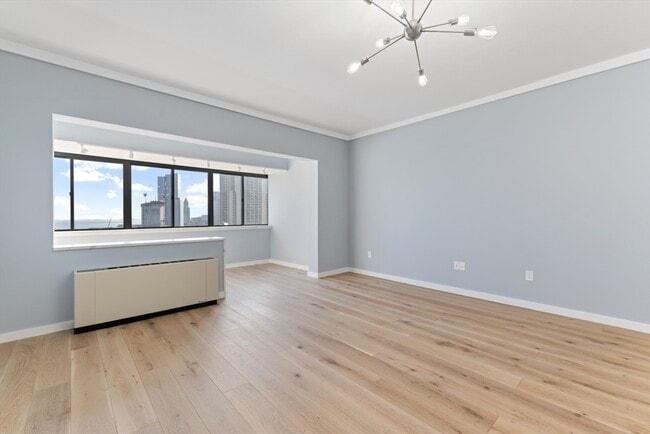 Building Photo - 8 Whittier Pl