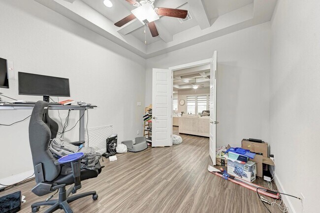 Building Photo - 92 Sierra Mosca Trl