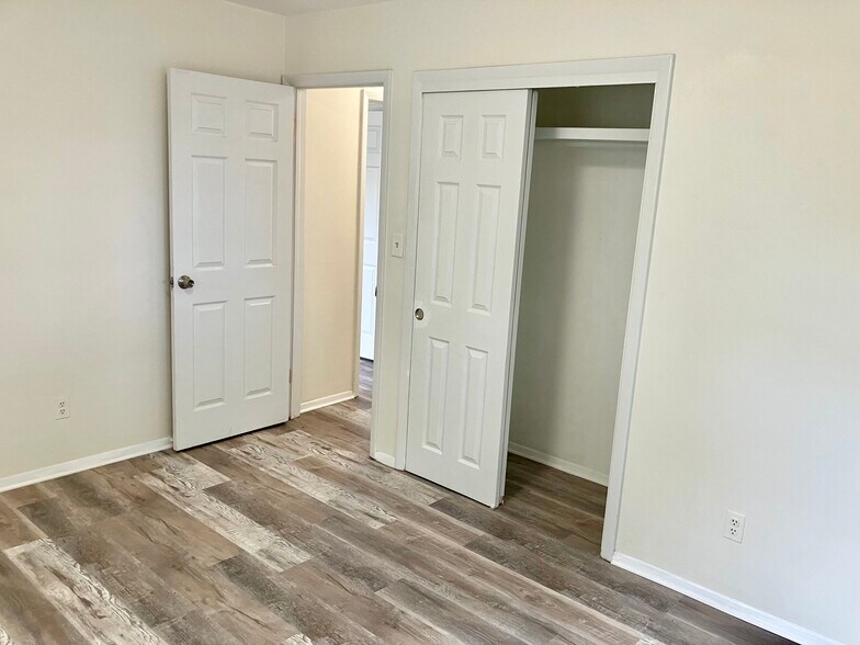Bedroom 2 - 141 Dunbar Ave