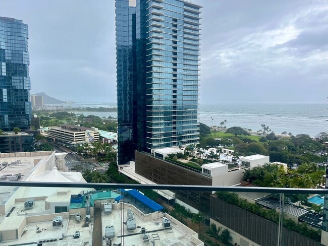 Building Photo - Luxury 1 Bedroom at Ko'ula With Ocean Views & Parking