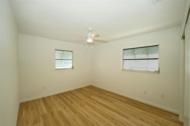 Building Photo - 391 Gulf Breeze Blvd