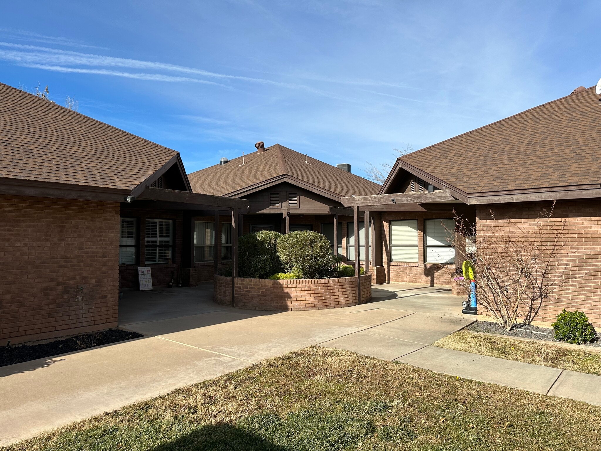 Building Photo - 388 S 100 W