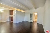 Building Photo - 451 S Oakhurst Dr