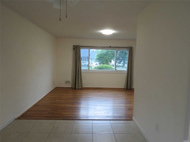 Building Photo - 79 Briarcliff Rd