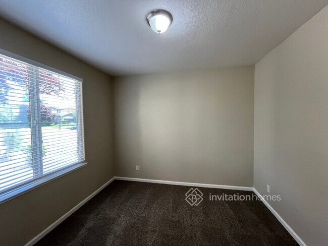 Building Photo - 1252 Paddington Way