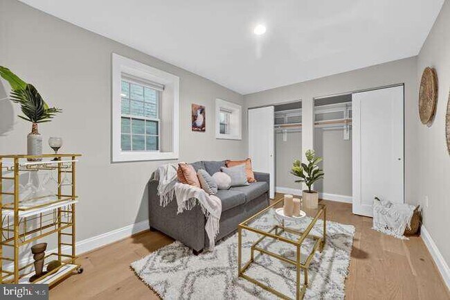 Building Photo - 1450 Fairmont St NW