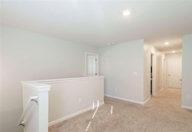 Building Photo - 449 Mccall Wy
