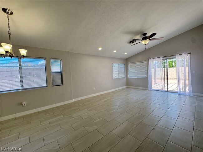 Building Photo - 9180 Sparklewood Ct