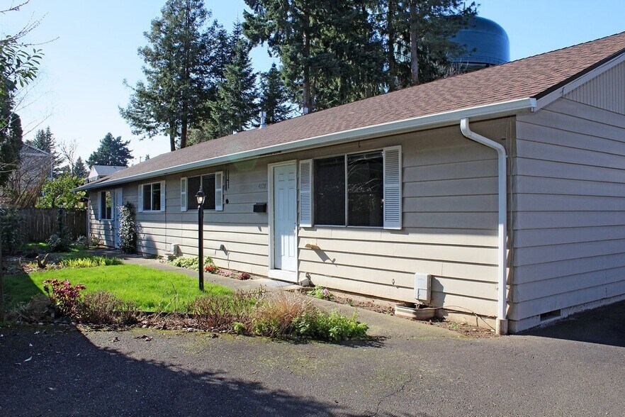 Primary Photo - 4122-4130 SE Howe St