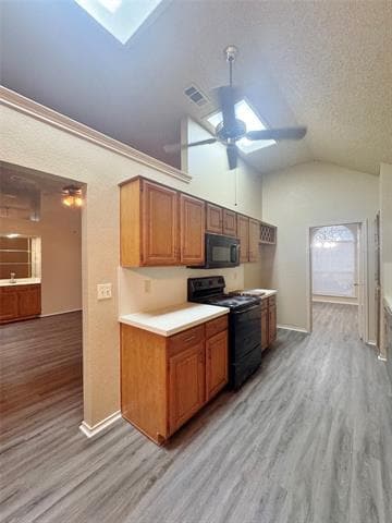 Building Photo - 1600 Weatherstone Dr