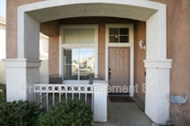 Building Photo - 33293 Calle Cantu