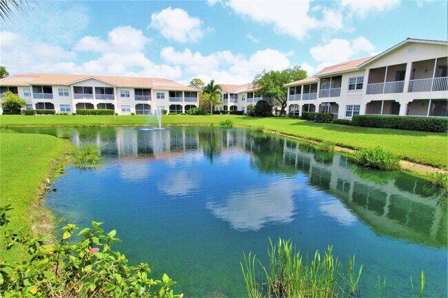 Building Photo - 4260 Central Sarasota Pkwy