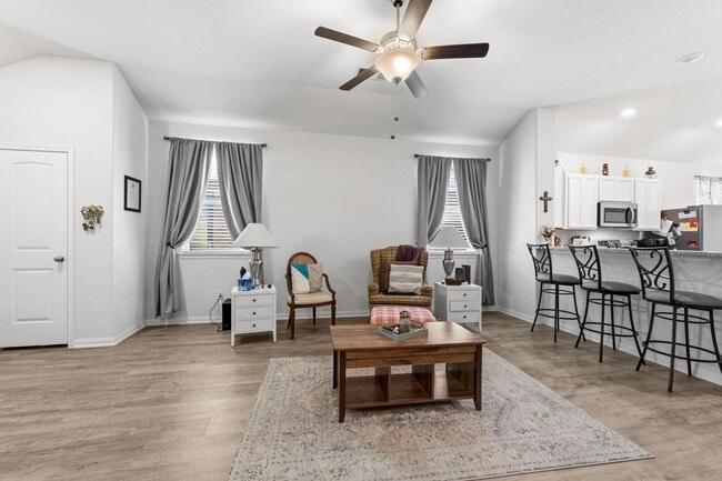 Building Photo - 14228 Sedona Rdg Dr