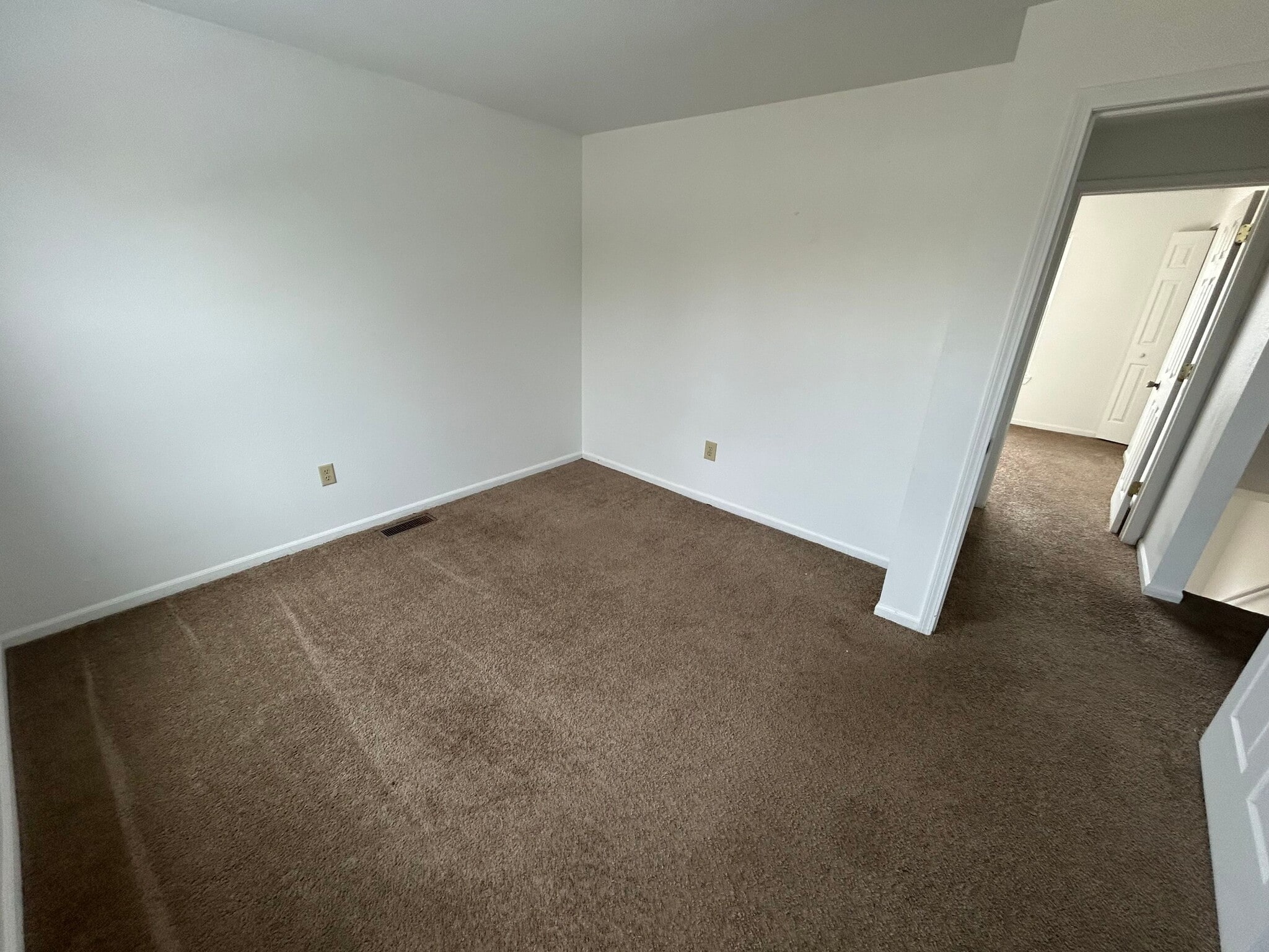 Building Photo - 631 Hope St