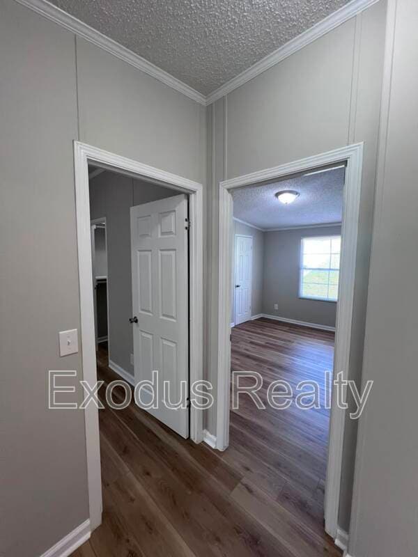 Building Photo - 771 Deer View