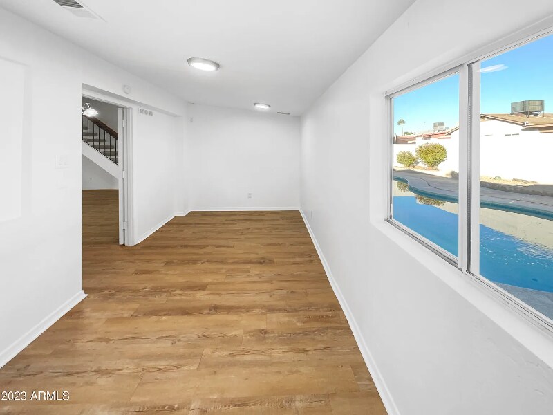 Building Photo - 6434 W Sunnyslope Ln
