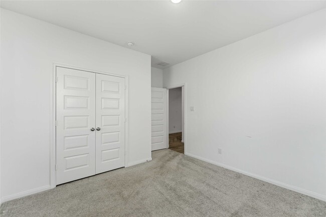 Building Photo - 7215 Mellow Gln Wy