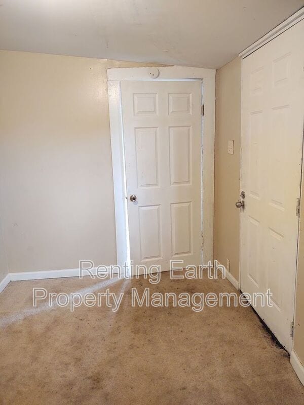Building Photo - 17 73rd St N