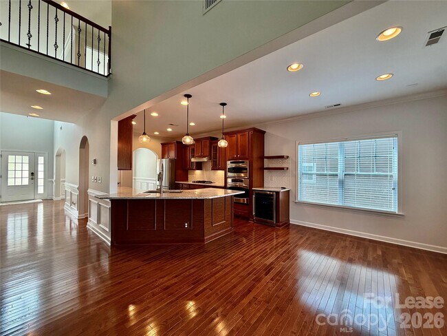 Building Photo - 9416 Segundo Ln