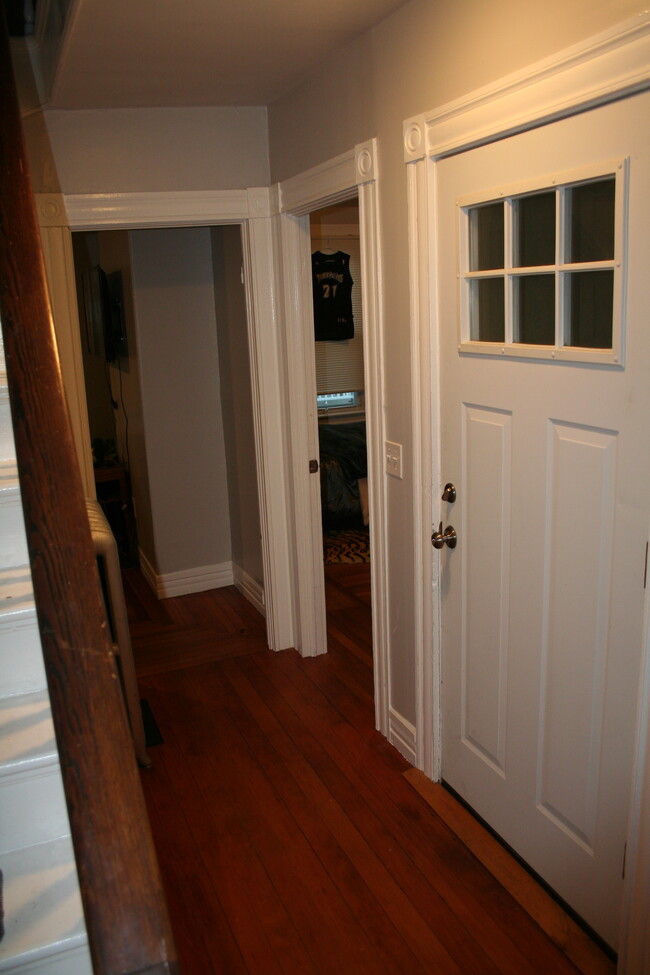 Hallway - 198 Summit St