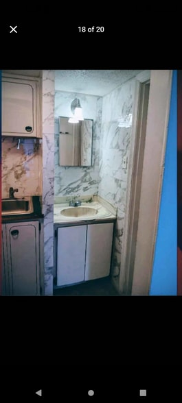 Building Photo - 1202 Ridgewood Ave