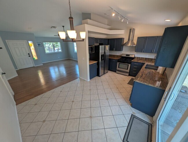 Building Photo - 4839 Lames Dr