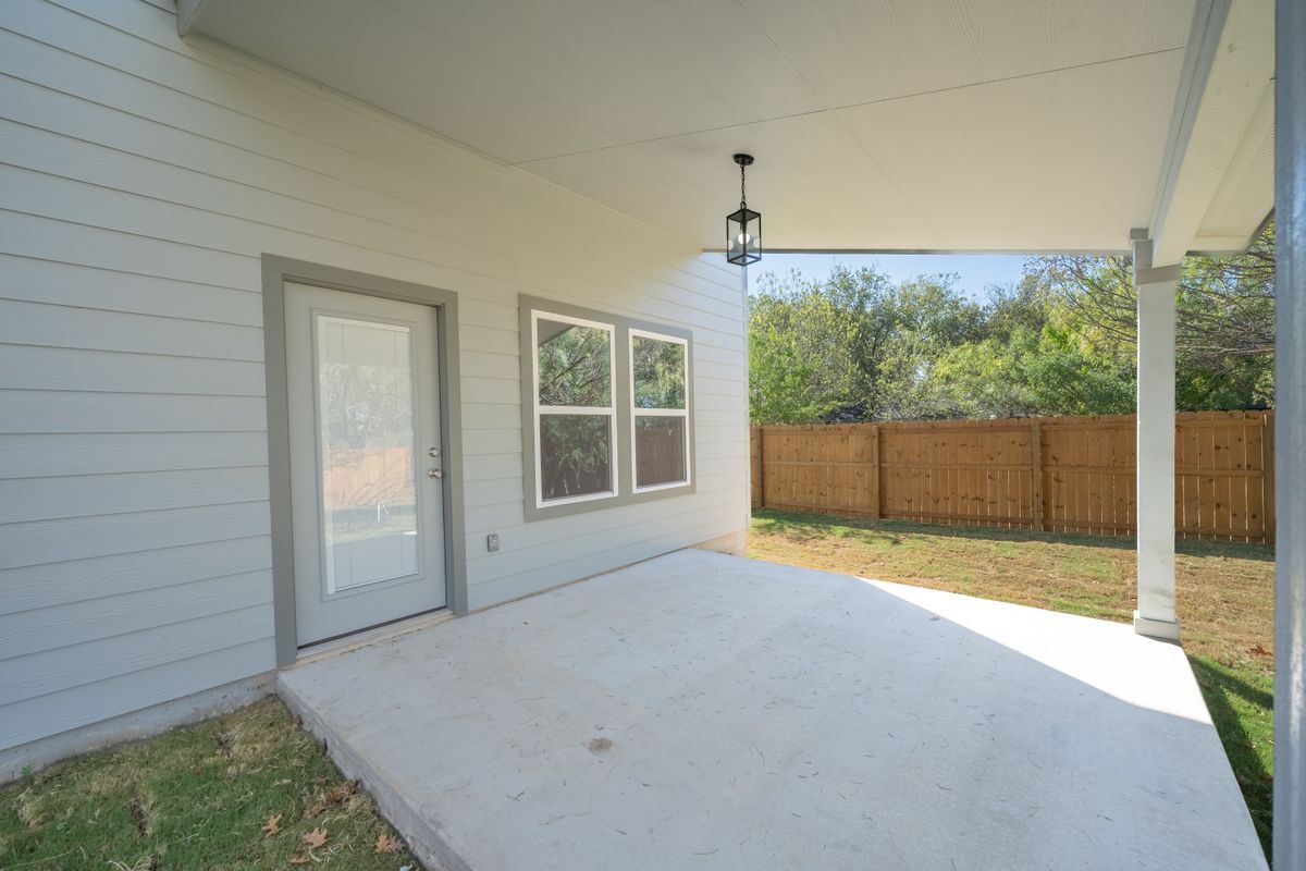 Building Photo - 11215 Link