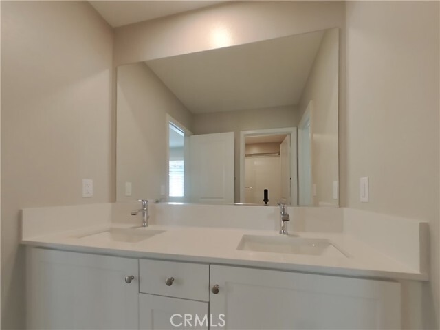 Building Photo - 31719 Willowood Way