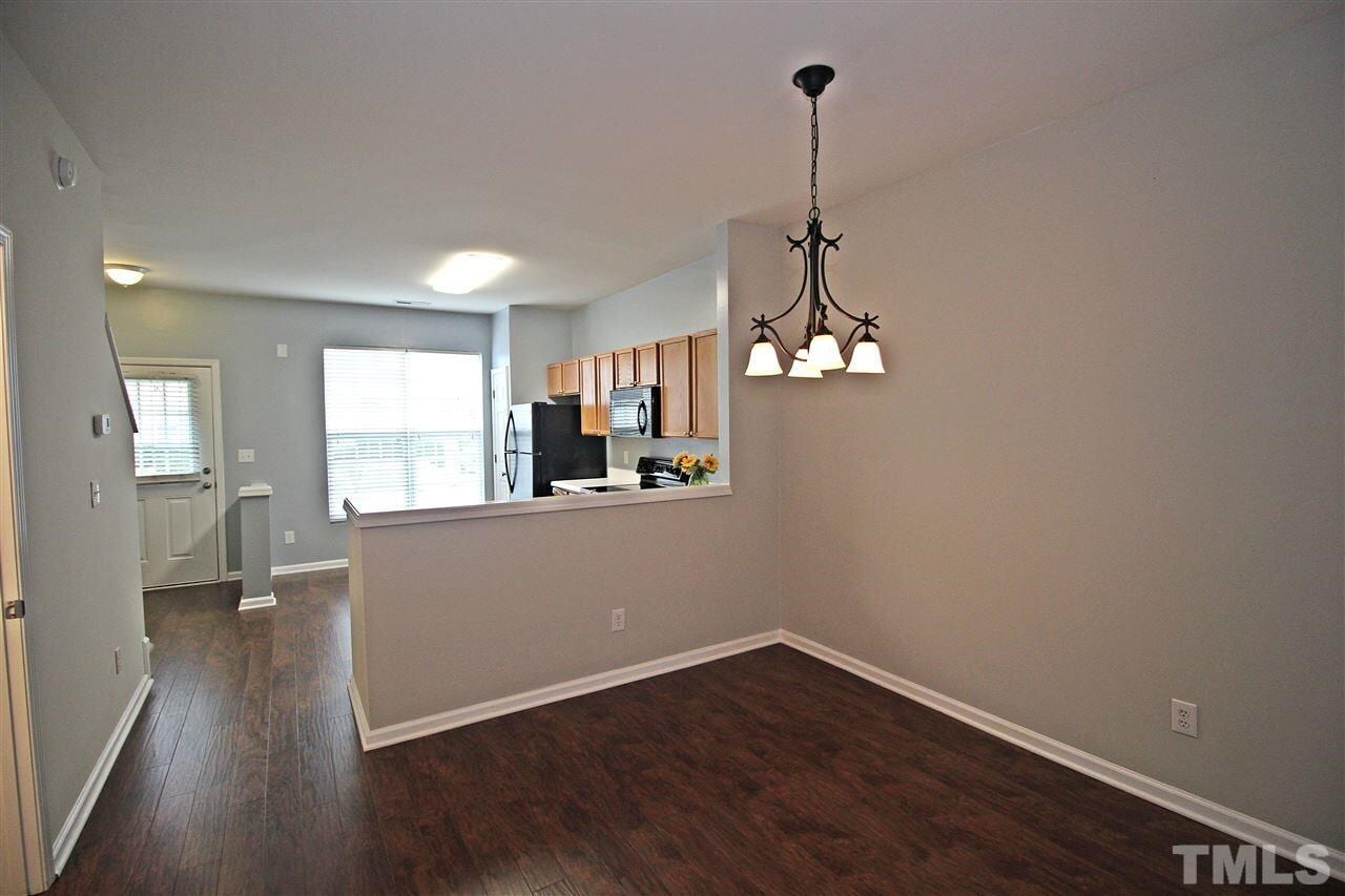 Building Photo - 1748 Sorrell Brook Way