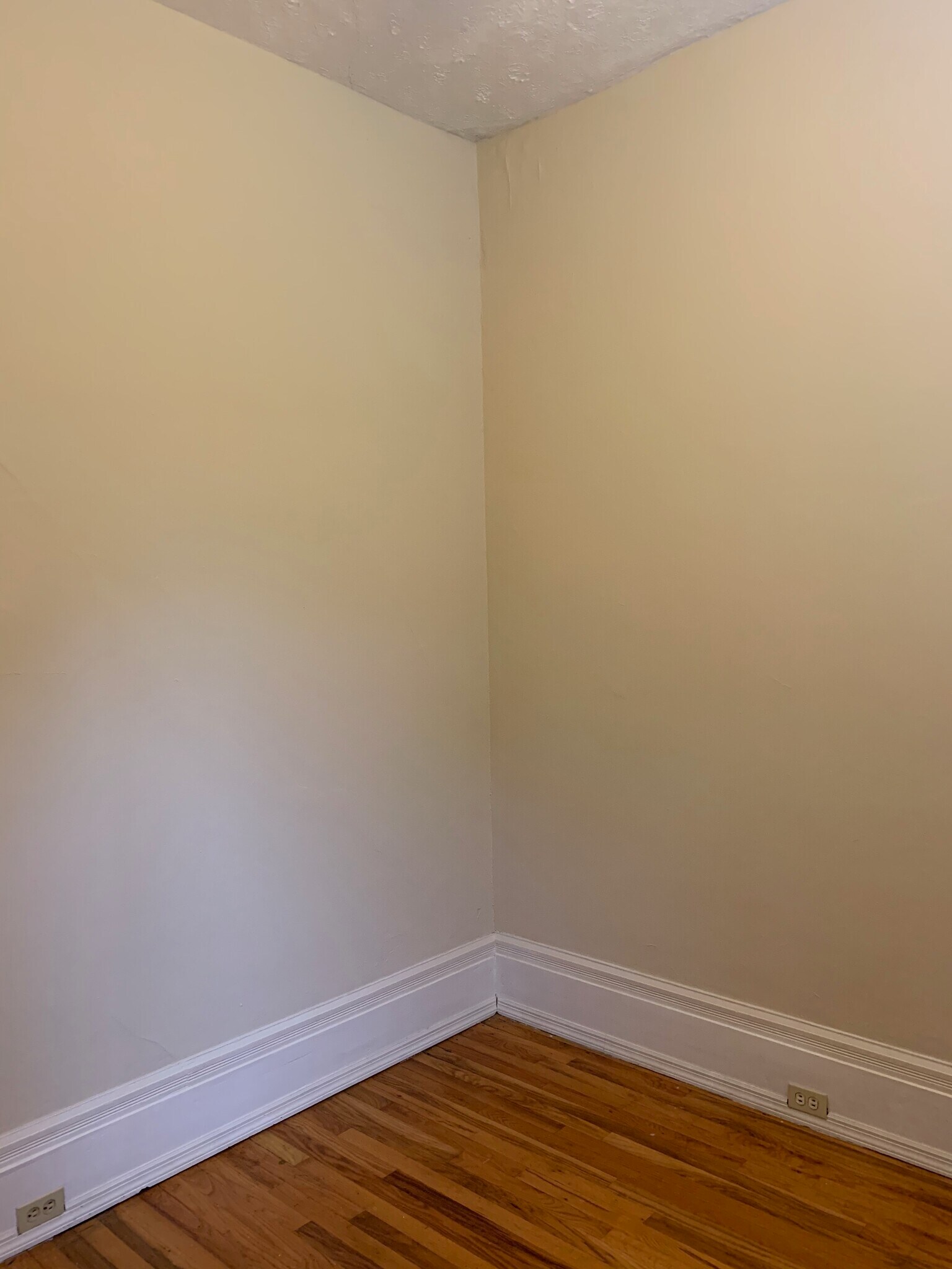 Bedroom 3 - 2325 Ohio Ave