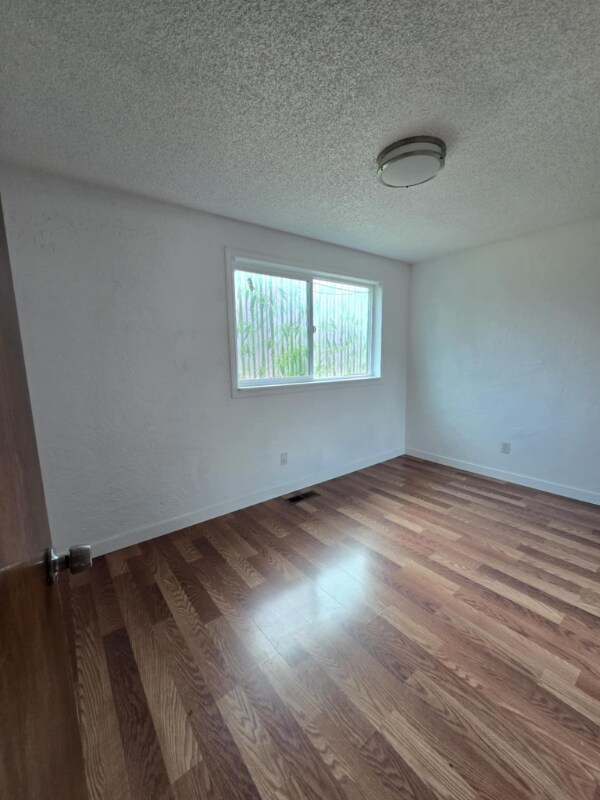 Building Photo - 4010 9th St SW