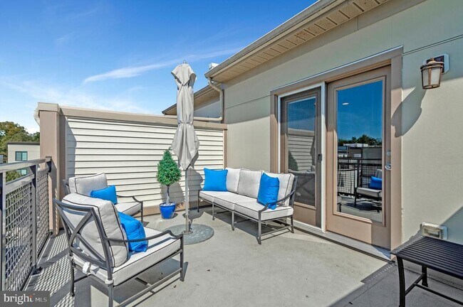 Building Photo - 4810 Garden View Ln