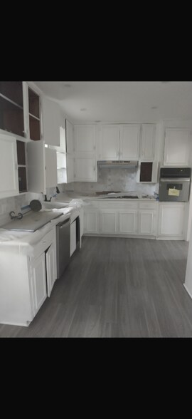 Building Photo - 2036 Gorgas St