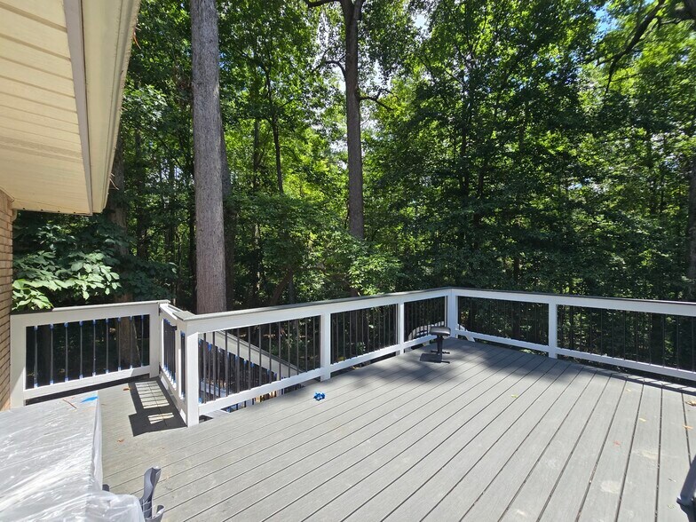 Building Photo - 5111 Cavalier Dr SE