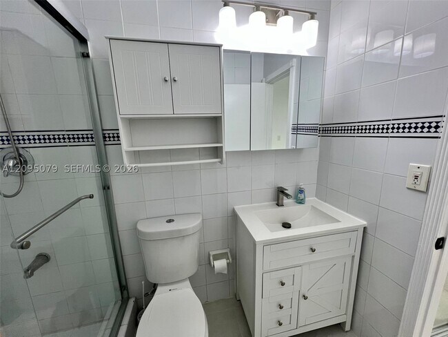 Building Photo - 7825 Miller Dr