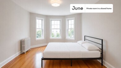 Building Photo - Room in Shared 4 bed/1 bath home in Dorchester Center