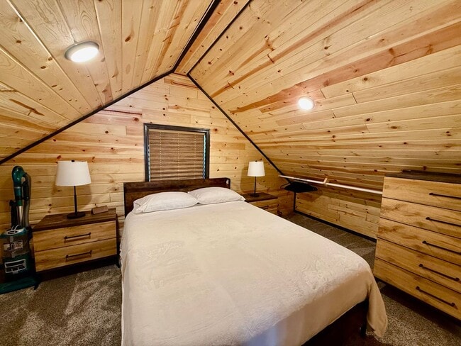 Building Photo - 49179 Scorpio Ct