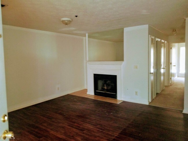 Building Photo - 730 Windchase Ln