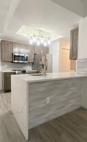 Building Photo - 2812 Grande Pky