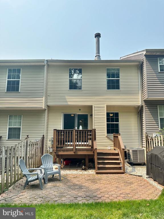 Building Photo - 103 Staunton Ct