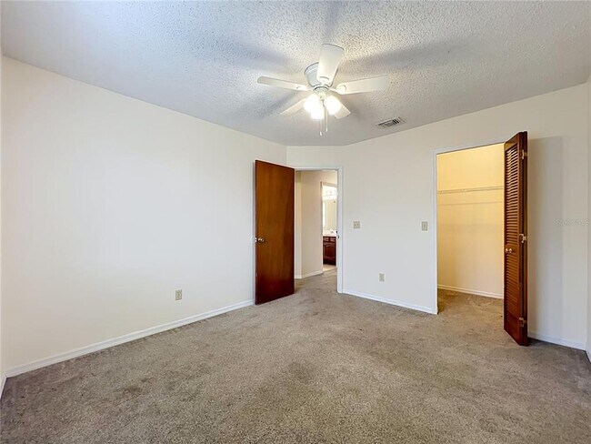Building Photo - 4119 Waterview Loop