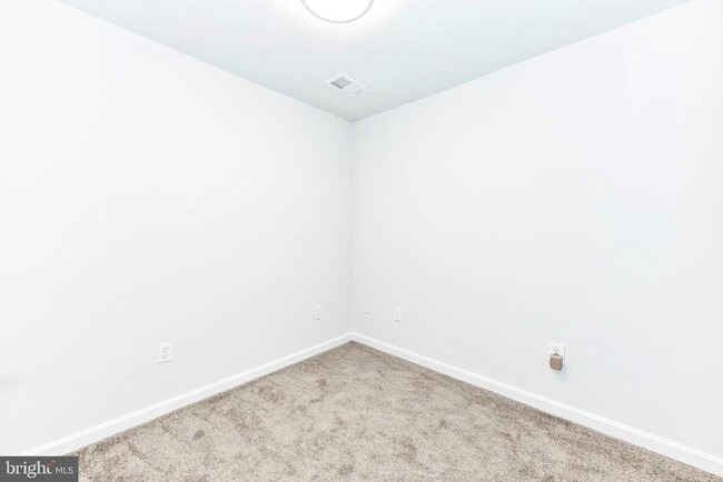 Building Photo - 1413 Valebrook Ln