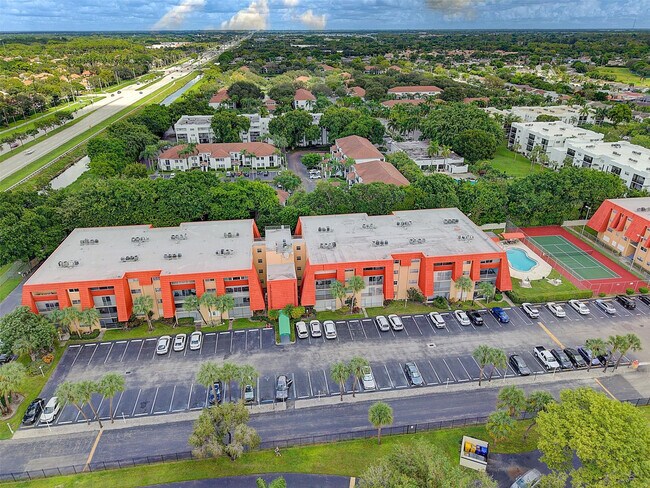 Building Photo - 22615 SW 66th Ave