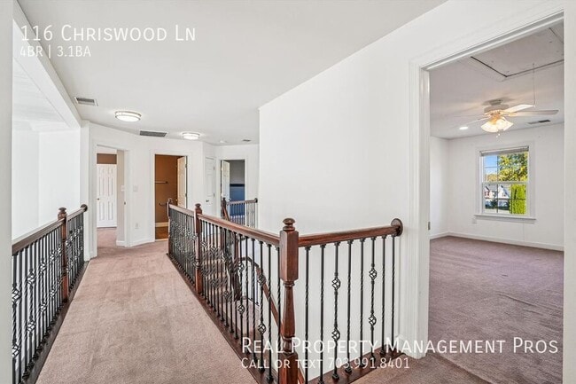 Building Photo - 116 Chriswood Ln